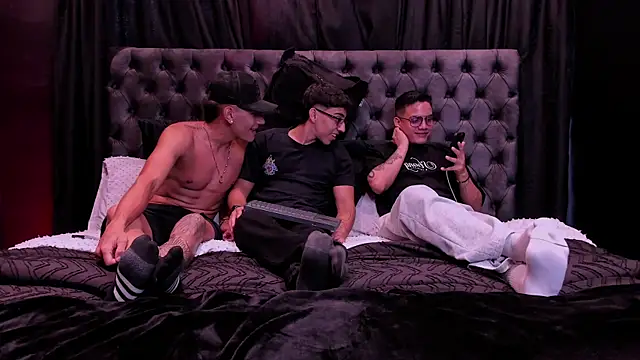 axel vega online show from February 2026 08:45:02 PM