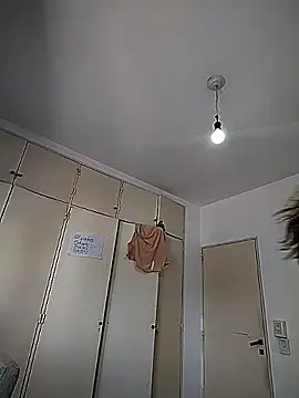 Snapshot of Lunita86 chatting on November 2025 02:39:01 PM Lunita86 online show from November 2025 02:39:01 PM