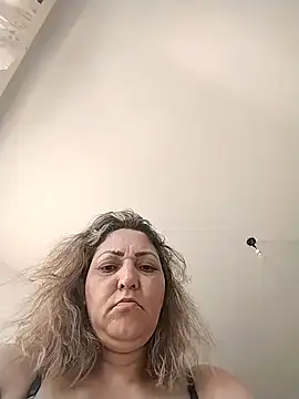 Snapshot of Lunita86 chatting on November 2025 10:29:01 AM Lunita86 online show from November 2025 10:29:01 AM