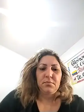 Snapshot of Lunita86 chatting on December 2025 02:01:01 PM Lunita86 online show from December 2025 02:01:01 PM