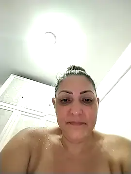 Snapshot of Lunita86 chatting on February 2026 03:33:01 AM Lunita86 online show from February 2026 03:33:01 AM