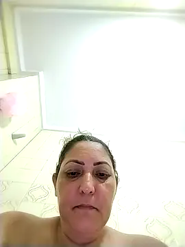 Snapshot of Lunita86 chatting on February 2026 03:02:01 AM Lunita86 online show from February 2026 03:02:01 AM