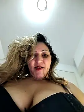 Lunita86 online show from May 2026 02:09:02 AM