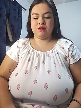 LucyDiamonds1 online show from February 2026 09:49:02 AM