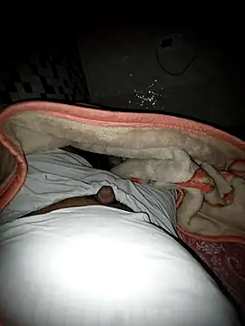 Snapshot of aflatoon121 chatting on December 2025 06:36:02 PM aflatoon121 online show from December 2025 06:36:02 PM