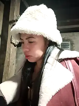 tulipsexy online show from November 2025 01:44:02 PM