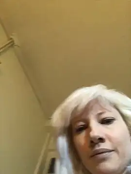 juliaoneandonly online show from October 2025 09:06:02 AM