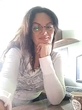 ValeriaLove43211 online show from September 2025 11:14:01 AM