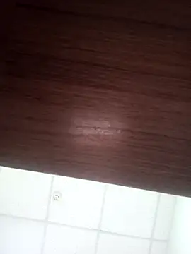 ValeriaLove43211 online show from October 2025 06:05:01 AM