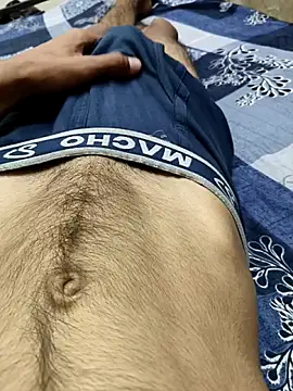 king boy070 online show from May 2026 06:15:02 PM