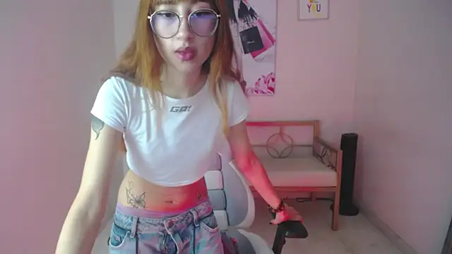 Snapshot of gaby_angel_ chatting on October 2025 01:20:01 PM gaby angel online show from October 2025 01:20:01 PM