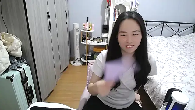 wxj1019 online show from April 2026 01:52:02 PM