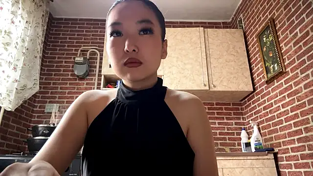 EmmaLeexth online show from March 2026 10:08:02 AM