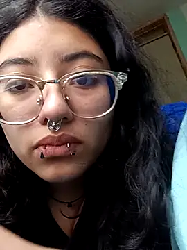 SabrinaV  online show from February 2026 06:39:01 PM