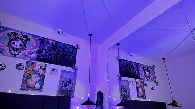 SabrinaV  online show from May 2026 11:16:01 AM