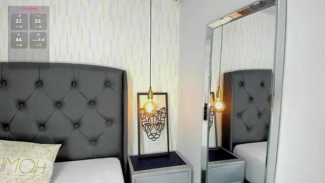 JULIETABONET online show from May 2026 12:54:02 PM