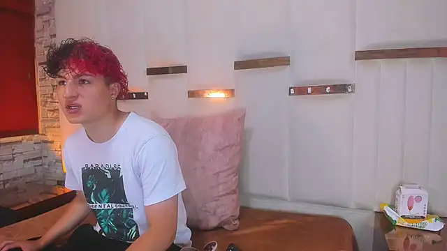 ANLLELOAndANGELA online show from December 2025 04:01:01 PM