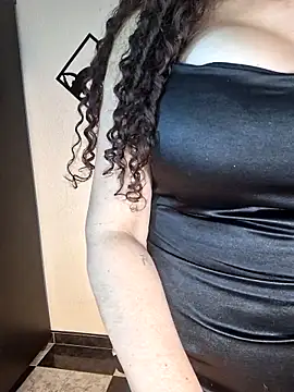 Lina 444 online show from April 2026 01:54:01 AM