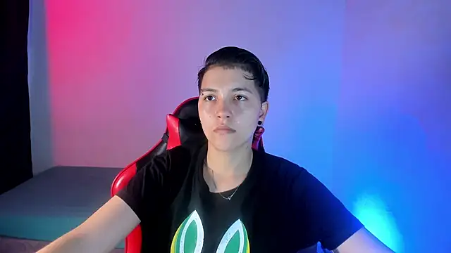 Snapshot of nicocoox chatting on October 2025 01:33:02 AM nicocoox online show from October 2025 01:33:02 AM