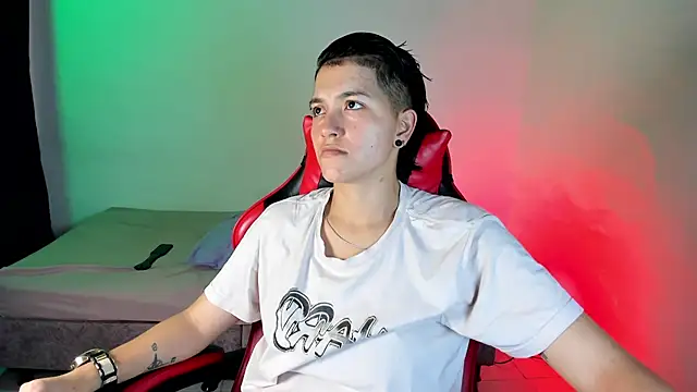 Snapshot of nicocoox chatting on October 2025 01:30:01 AM nicocoox online show from October 2025 01:30:01 AM