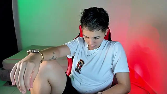 Snapshot of nicocoox chatting on October 2025 01:51:02 AM nicocoox online show from October 2025 01:51:02 AM