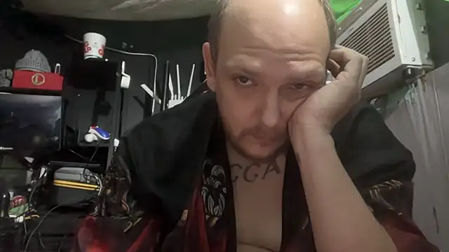 lickyluke17 online show from October 2025 09:40:01 AM