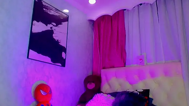 Julia Bulette1 online show from May 2026 01:23:02 AM