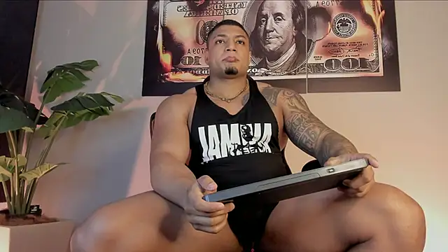 Snapshot of chrizmacgregor chatting on February 2026 12:49:01 AM chrizmacgregor online show from February 2026 12:49:01 AM