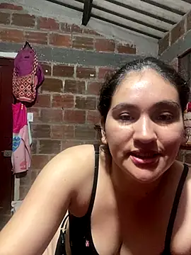 Snapshot of lunasexyhot18 chatting on September 2025 05:15:02 PM lunasexyhot18 online show from September 2025 05:15:02 PM