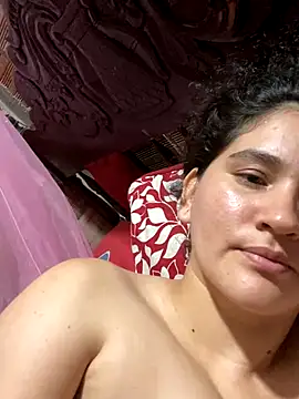 Snapshot of lunasexyhot18 chatting on September 2025 04:36:02 AM lunasexyhot18 online show from September 2025 04:36:02 AM