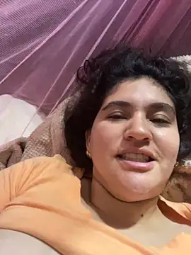 Snapshot of lunasexyhot18 chatting on October 2025 06:08:02 PM lunasexyhot18 online show from October 2025 06:08:02 PM