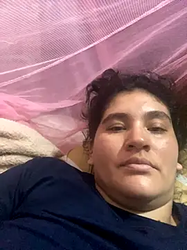 Snapshot of lunasexyhot18 chatting on October 2025 08:31:01 PM lunasexyhot18 online show from October 2025 08:31:01 PM