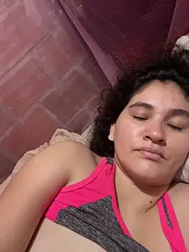 Snapshot of lunasexyhot18 chatting on November 2025 06:48:01 AM lunasexyhot18 online show from November 2025 06:48:01 AM