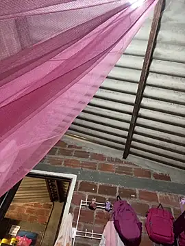 Snapshot of lunasexyhot18 chatting on November 2025 05:23:01 PM lunasexyhot18 online show from November 2025 05:23:01 PM