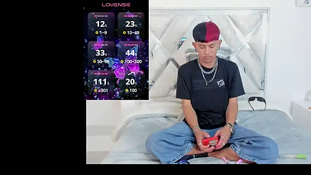 Snapshot of DemianSalvatore chatting on September 2025 02:33:02 PM DemianSalvatore online show from September 2025 02:33:02 PM