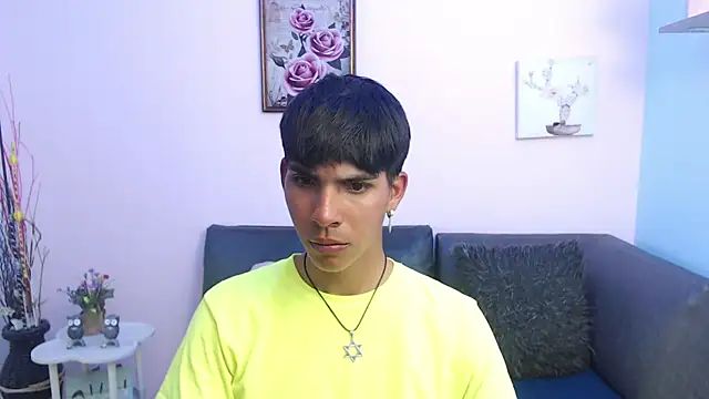 Snapshot of David_925_ chatting on September 2025 03:52:01 AM David 925 online show from September 2025 03:52:01 AM