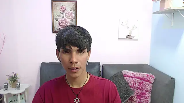 Snapshot of David_925_ chatting on October 2025 04:19:02 AM David 925 online show from October 2025 04:19:02 AM