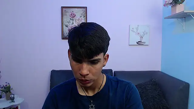 Snapshot of David_925_ chatting on October 2025 04:33:02 AM David 925 online show from October 2025 04:33:02 AM