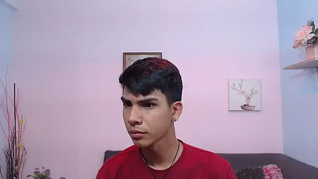 Snapshot of David_925_ chatting on October 2025 11:32:02 AM David 925 online show from October 2025 11:32:02 AM