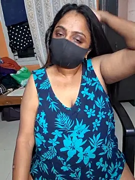 queendivya online show from May 2026 05:08:01 PM
