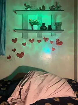 Noamilk online show from May 2026 10:24:02 AM