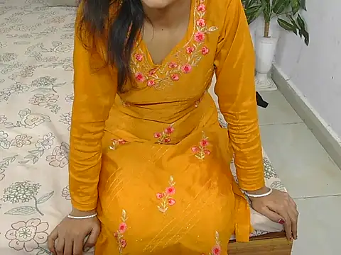 Lovelyy-couple online show from November 2025 12:27:01 PM