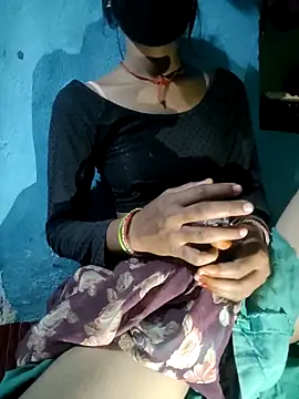 Snapshot of Hot_reshmaji chatting on October 2025 10:07:01 PM Hot reshmaji online show from October 2025 10:07:01 PM