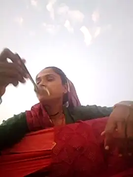 Hot reshmaji online show from May 2026 01:43:02 PM
