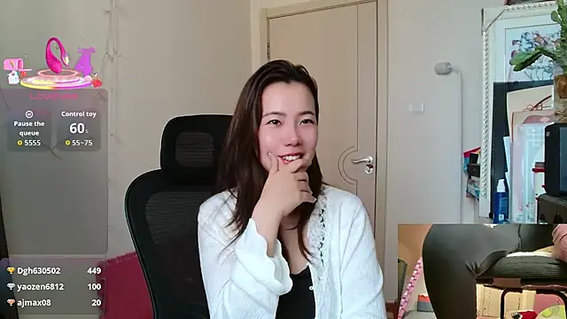 Snapshot of sallycui chatting on November 2025 12:43:01 AM sallycui online show from November 2025 12:43:01 AM