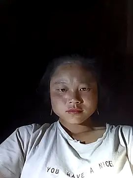 clara-cute online show from October 2025 09:57:01 PM