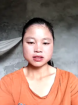 clara-cute online show from October 2025 04:43:02 AM