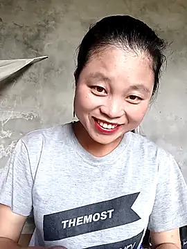 clara-cute online show from October 2025 04:55:02 AM