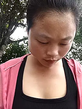 clara-cute online show from October 2025 07:09:02 AM