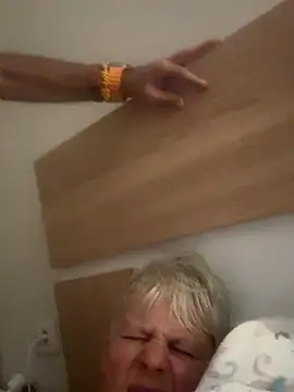 Snapshot of VyC7564 chatting on October 2025 02:22:02 AM VyC7564 online show from October 2025 02:22:02 AM